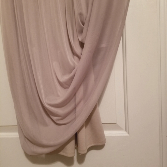 Evening / Prom / Bridesmaid Gown - Picture 5 of 8